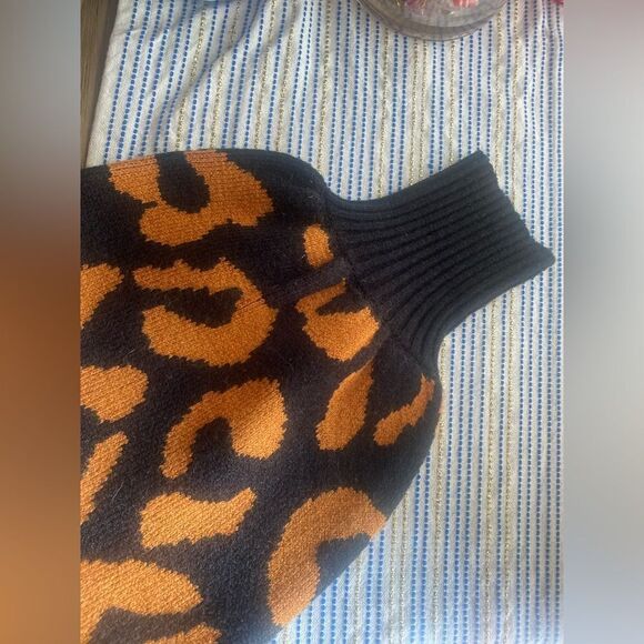 FARM Rio Leopard Pattern Sweater Dress High Neck Multicolored Sz L NWT - Picture 12 of 17